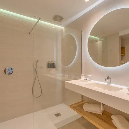 Aparthotel Playa Esperanza Affiliated By Melia 4*